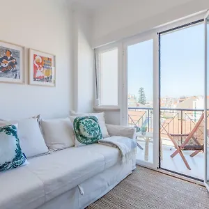 Renovated Sunny With Amazing Sunset Balcony , By Timecooler Lisbon